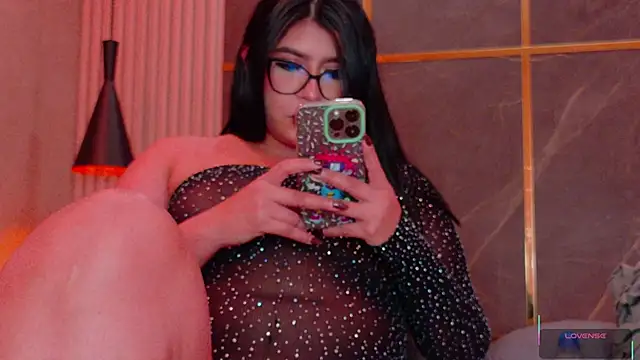 SophiieEvanss online show from 12, 3, 2026