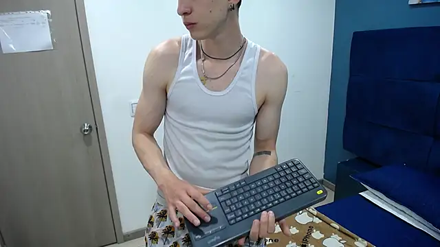 Jheampiiero online show from 17, 10, 2025