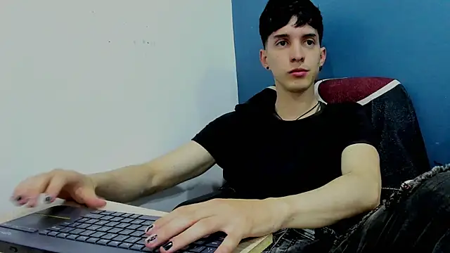 Jheampiiero online show from 16, 12, 2025