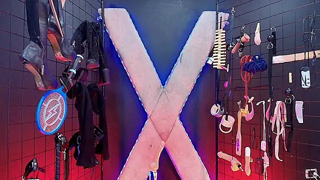 Veronica bdsm online show from 7, 4, 2026