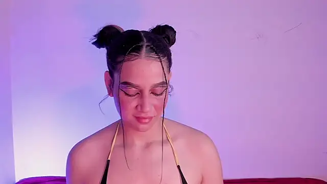 Megan Luxe online show from 5, 3, 2026