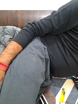 Snapshot of Delhi_Couple_BlowjobFuck chatting on 26, 11, 2025 Delhi Couple BlowjobFuck online show from 26, 11, 2025