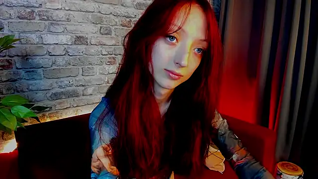 Snapshot of Daria_J chatting on 22, 9, 2025 Daria J online show from 22, 9, 2025