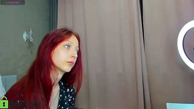 Snapshot of Daria_J chatting on 14, 11, 2025 Daria J online show from 14, 11, 2025