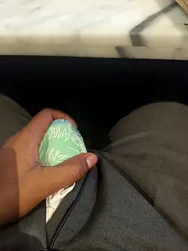 hotboy43339 online show from 22, 2, 2026