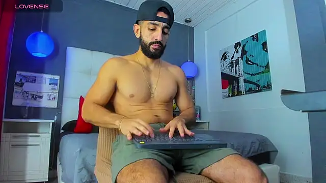 Yiyo10  online show from 15, 2, 2026