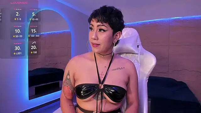 ZahaRose online show from 11, 10, 2025