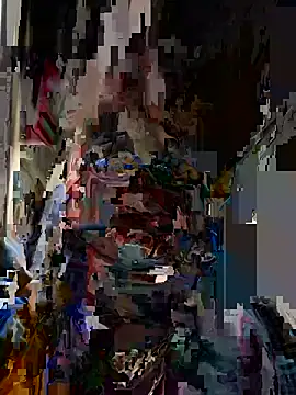 Only April online show from 8, 11, 2025