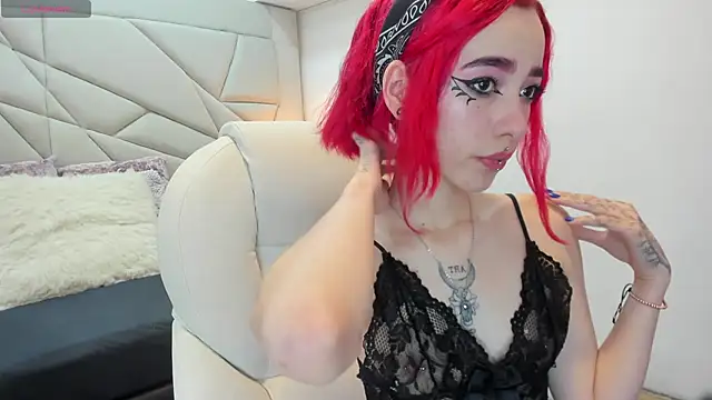 Snapshot of persefone_333 chatting on 9, 9, 2025 persefone 333 online show from 9, 9, 2025