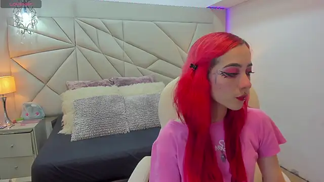 Snapshot of persefone_333 chatting on 4, 10, 2025 persefone 333 online show from 4, 10, 2025