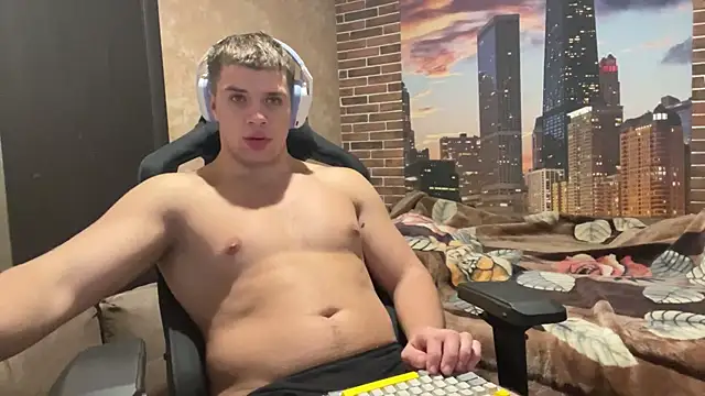 Snapshot of MusclePhantom chatting on 31, 10, 2025 MusclePhantom online show from 31, 10, 2025