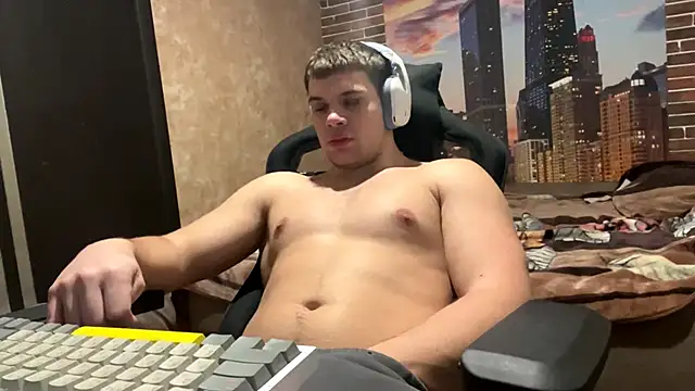 MusclePhantom online show from 10, 2, 2026