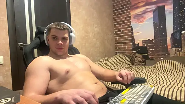 MusclePhantom online show from 17, 2, 2026