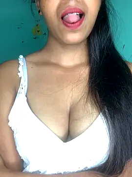 Priya baby0 online show from 17, 9, 2025