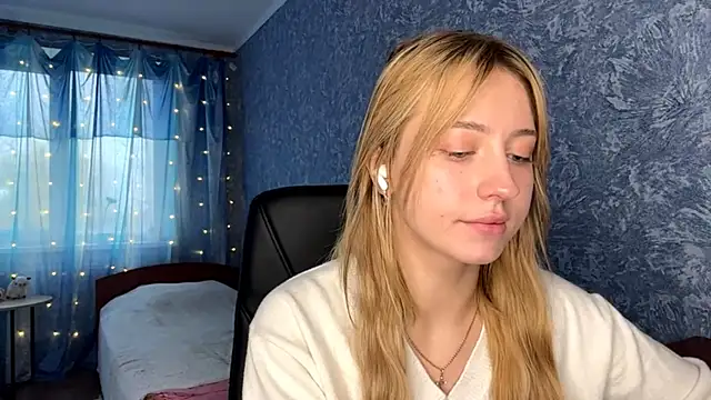 Jetta Corsacami online show from 9, 10, 2025