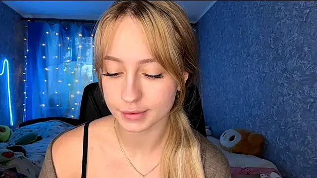 Jetta Corsacami online show from 13, 10, 2025