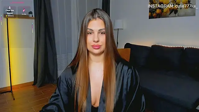 Cutie Lui online show from 18, 11, 2025