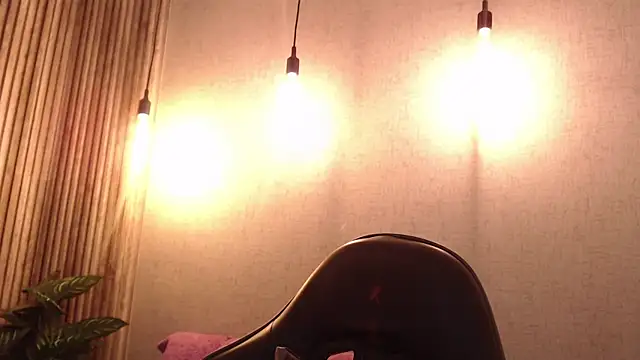 KimGarces online show from 5, 10, 2025