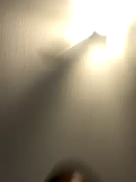 Snapshot of huhgtr chatting on 14, 12, 2025 huhgtr online show from 14, 12, 2025