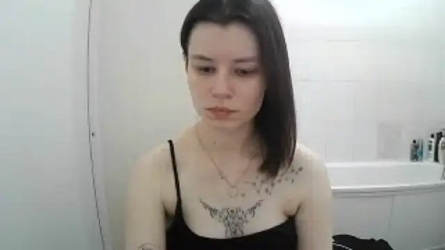 EdlinEngelby online show from 4, 12, 2025