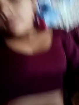 Snapshot of Hitsda chatting on 18, 9, 2025 Hitsda online show from 18, 9, 2025