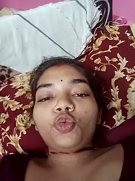 Snapshot of Hitsda chatting on 4, 10, 2025 Hitsda online show from 4, 10, 2025