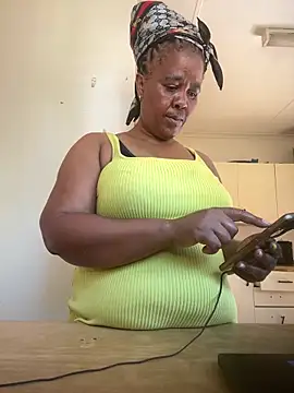 Ebonyboobsmilk online show from 4, 12, 2025