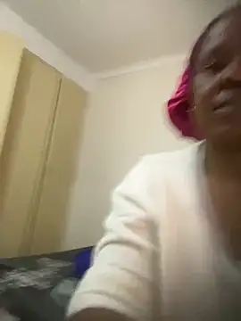 Ebonyboobsmilk online show from 19, 3, 2026