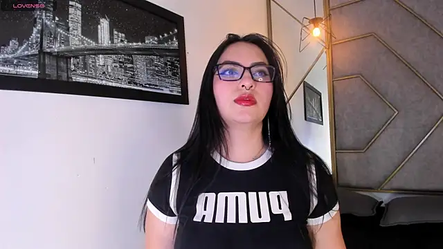 Snapshot of NavannyCattan chatting on 8, 11, 2025 NavannyCattan online show from 8, 11, 2025