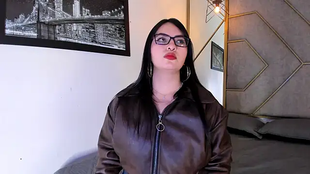 Snapshot of NavannyCattan chatting on 11, 11, 2025 NavannyCattan online show from 11, 11, 2025