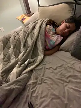 shakeweight online show from 19, 11, 2025