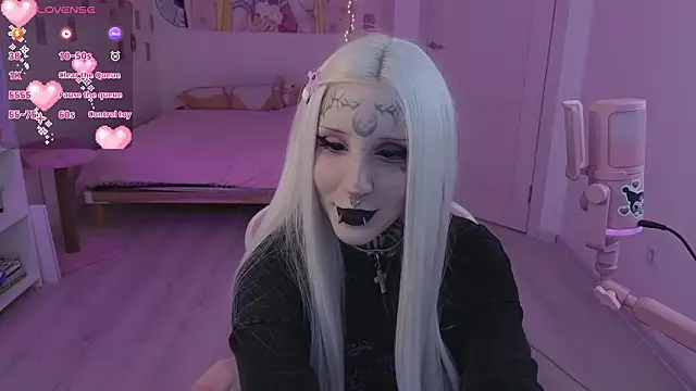 Nana stolass online show from 11, 3, 2026