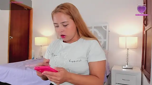 MikaelaStone online show from 7, 10, 2025