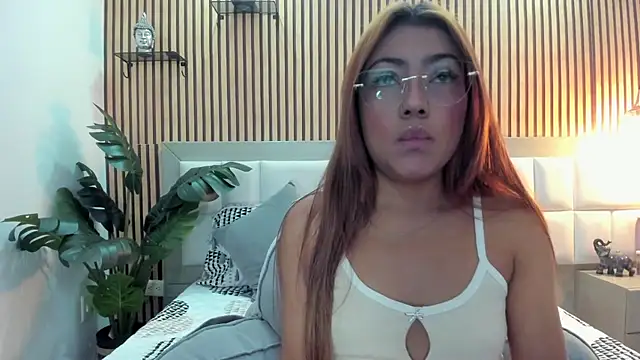 KattyBonnie online show from 4, 12, 2025