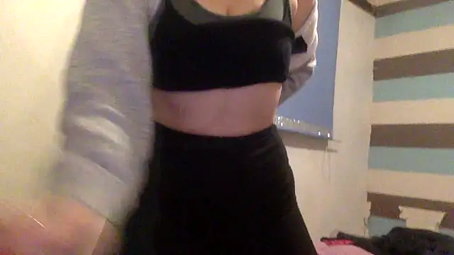 Snapshot of Bellababexox chatting on 24, 10, 2025 Bellababexox online show from 24, 10, 2025