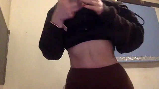 Snapshot of Bellababexox chatting on 29, 10, 2025 Bellababexox online show from 29, 10, 2025