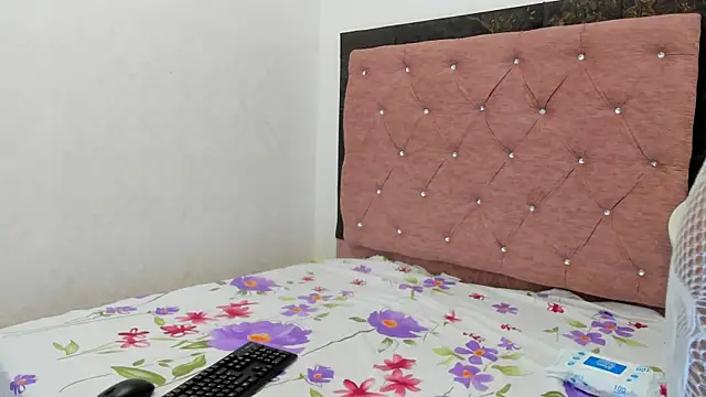 Snapshot of AndreaSweet2 chatting on 20, 6, 2026 AndreaSweet2 online show from 20, 6, 2026
