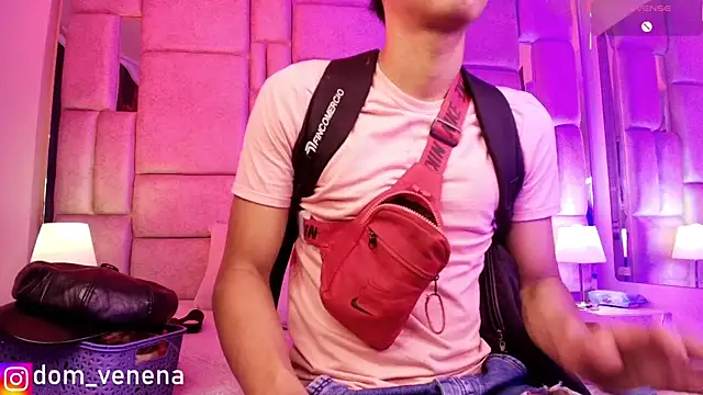 Snapshot of Dom_venena chatting on 8, 2, 2026 Dom venena online show from 8, 2, 2026