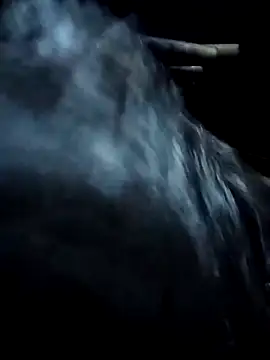 Snapshot of MuiNay chatting on 16, 12, 2025 MuiNay online show from 16, 12, 2025