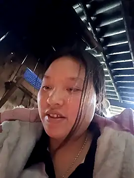 Snapshot of MuiNay chatting on 12, 1, 2026 MuiNay online show from 12, 1, 2026