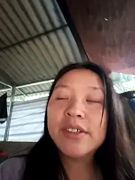 Snapshot of MuiNay chatting on 3, 2, 2026 MuiNay online show from 3, 2, 2026