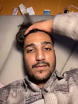 Snapshot of the_Shinchan@xh chatting on 25, 11, 2025 the Shinchanxh online show from 25, 11, 2025