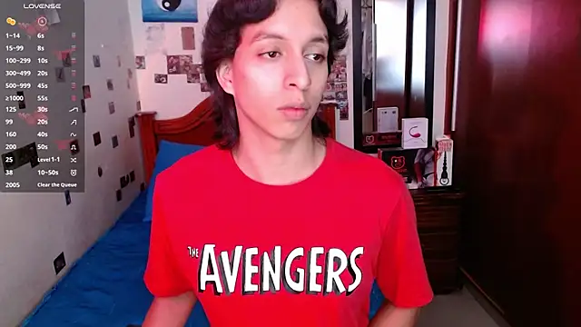 Snapshot of DannyPhantom555 chatting on 14, 10, 2025 DannyPhantom555 online show from 14, 10, 2025