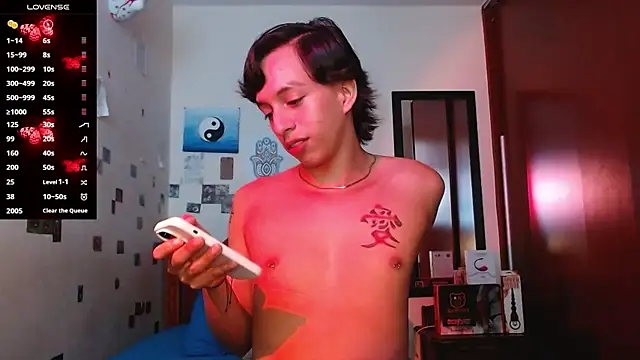 Snapshot of DannyPhantom555 chatting on 20, 11, 2025 DannyPhantom555 online show from 20, 11, 2025