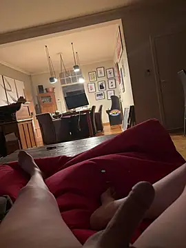 Snapshot of jerrebaker chatting on 1, 2, 2026 jerrebaker online show from 1, 2, 2026