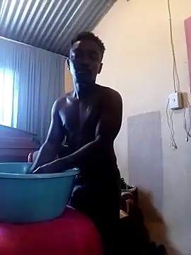 Hood Bouy online show from 2, 12, 2025