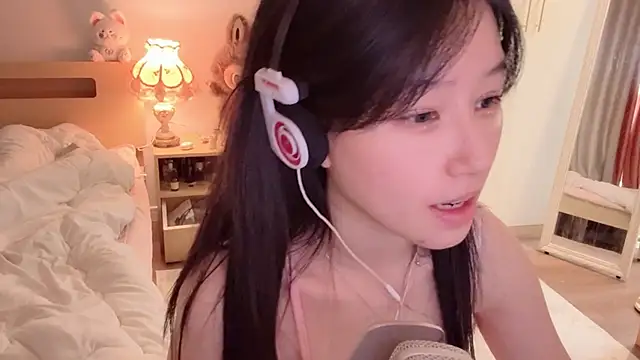 Snapshot of xixi_gougou chatting on 4, 11, 2025 xixi gougou online show from 4, 11, 2025