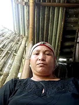 Love-Mama33 online show from 5, 10, 2025