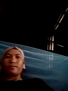 Love-Mama33 online show from 7, 10, 2025