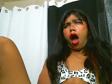 Snapshot of alezandraxx chatting on 1, 10, 2025 alezandraxx online show from 1, 10, 2025